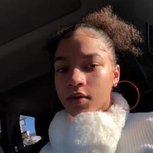 Meet your Posher, Jade